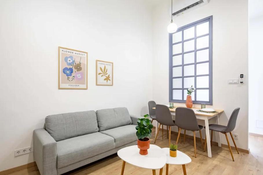 Cityscape Budget Jozsef Boulevard Apartment *